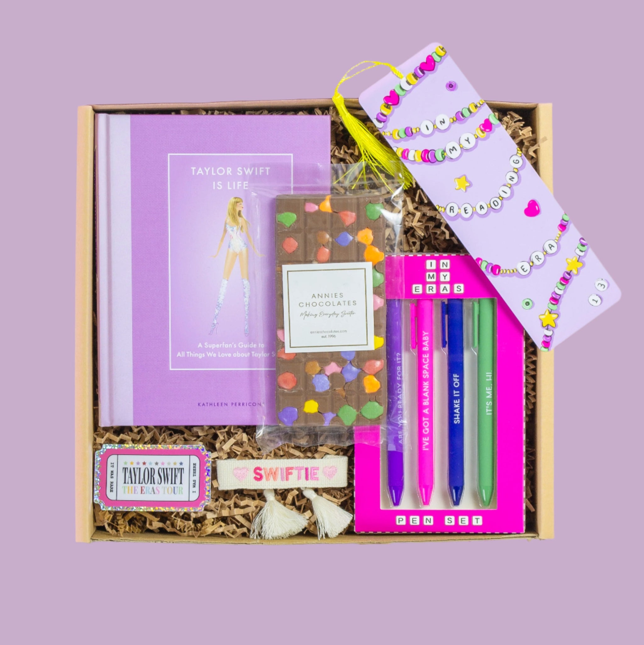 Taylor Swift ErasTourBook 新品未開封シュリンク付き 51yF1dcFf3L.jpg